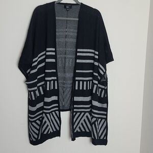 Mossimo black and gray sweater poncho